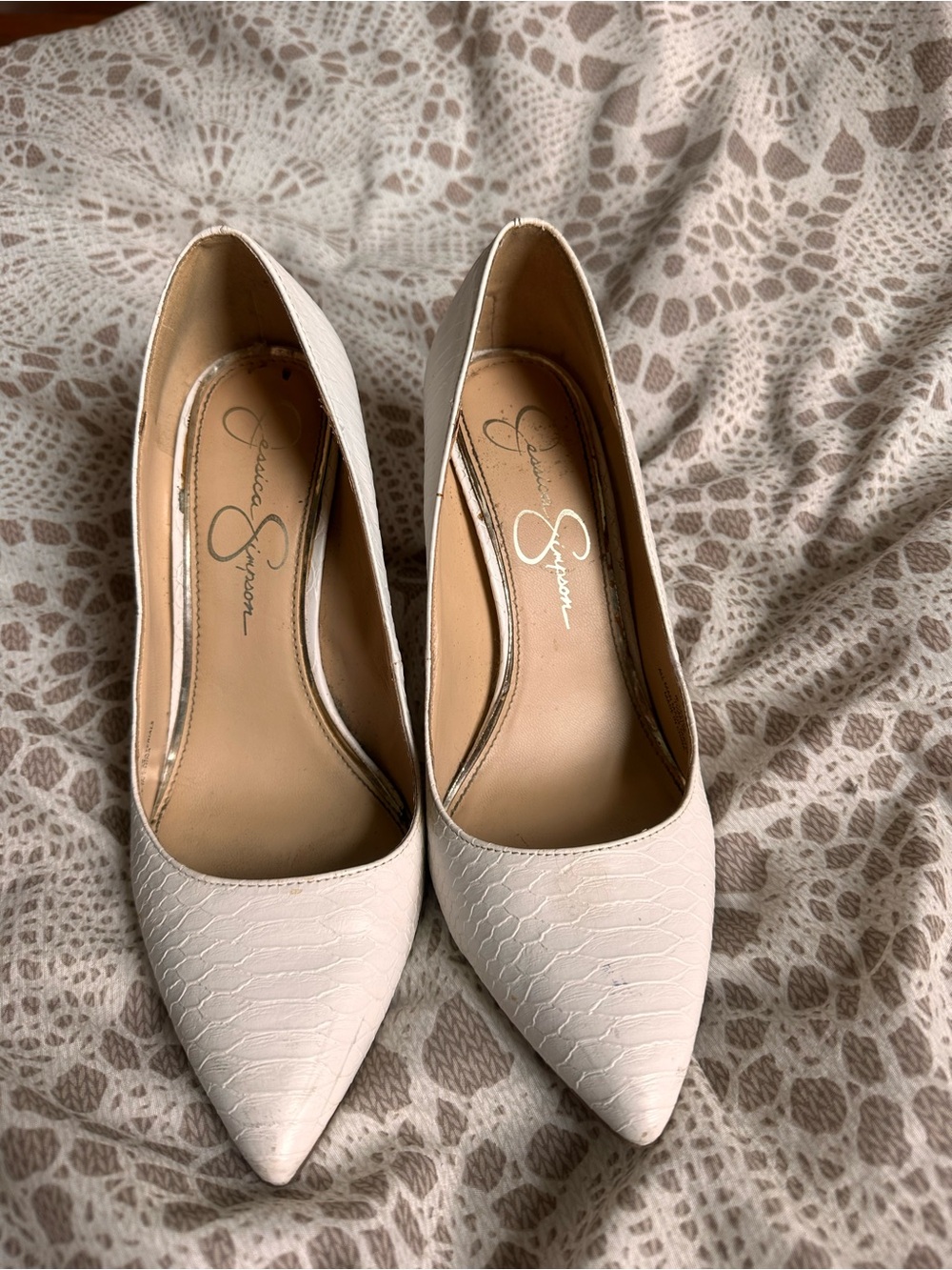 Jessica Simpson White Textured Pointed Toe Pumps